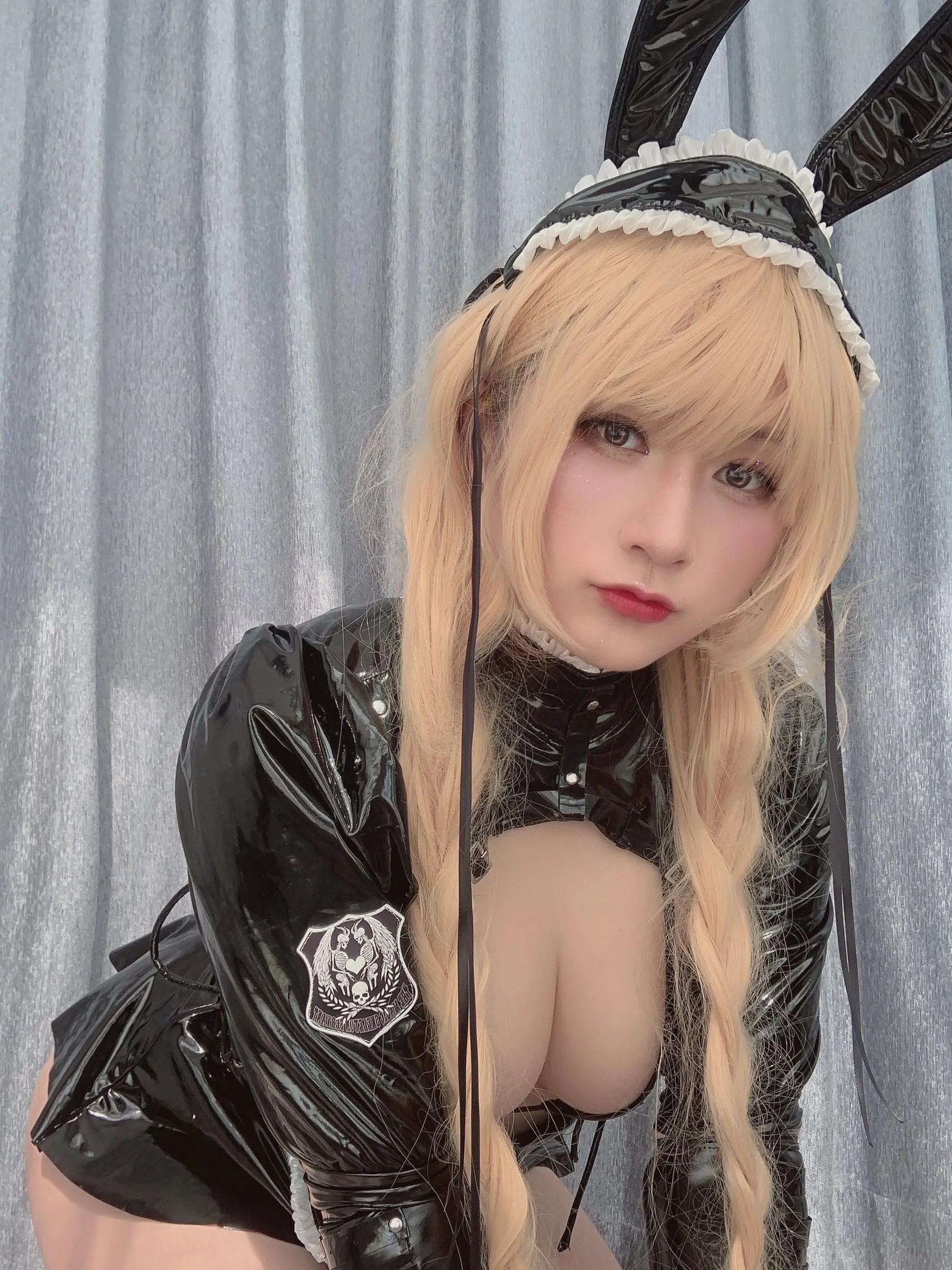 Zyra秋 – NO.06 黑色兔子 [26P]插图4
